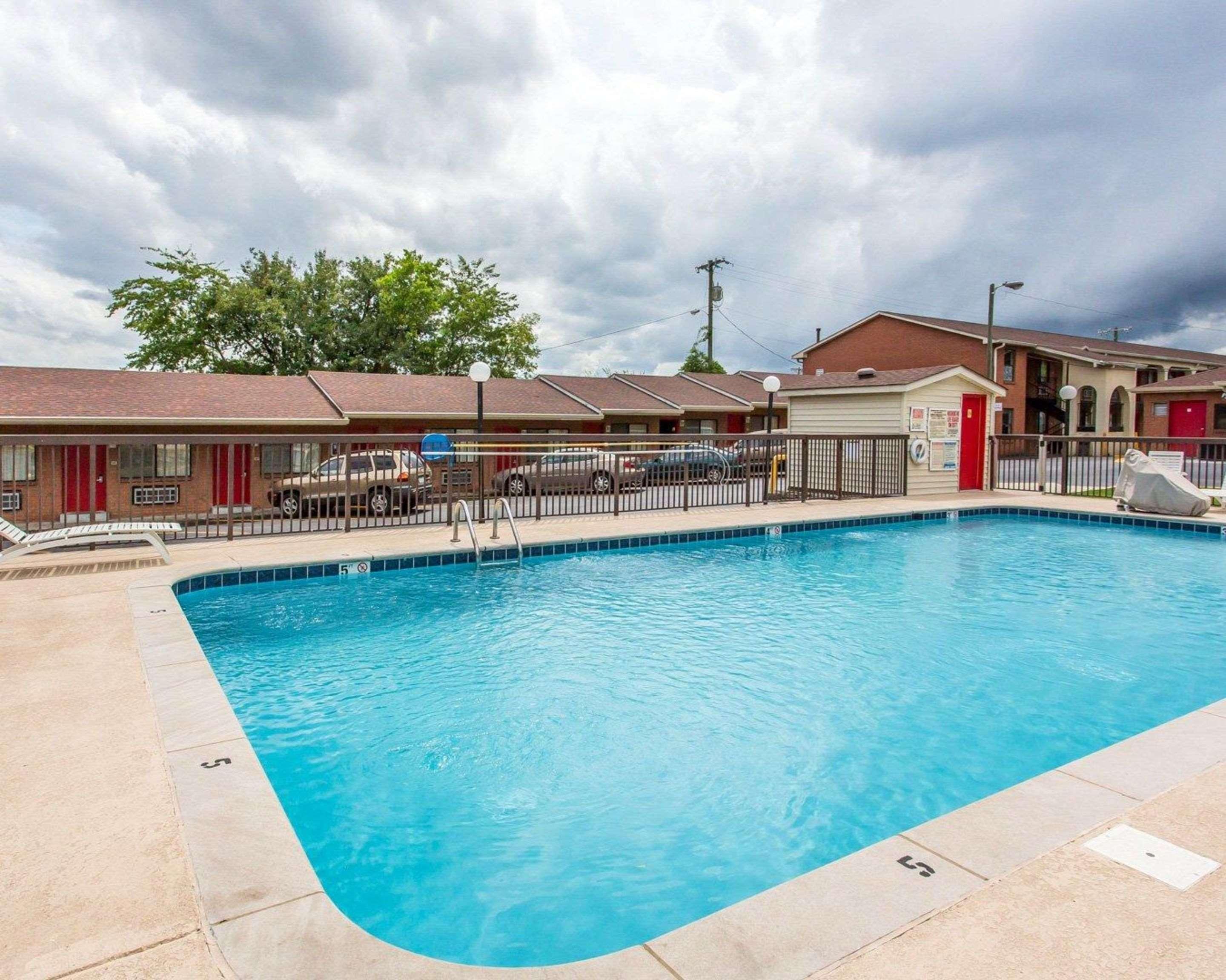 Econo Lodge Nashville North - Opryland Exterior foto