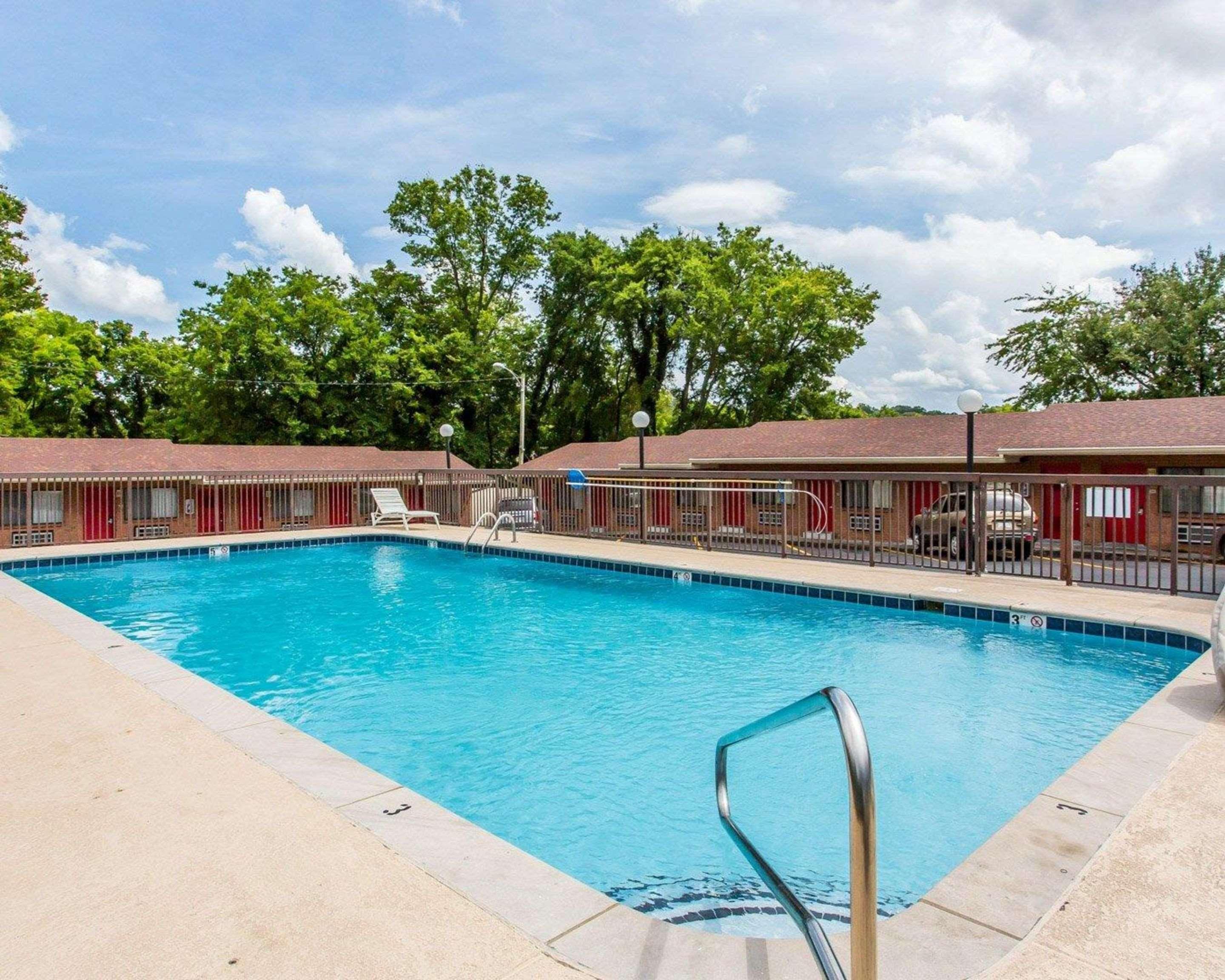 Econo Lodge Nashville North - Opryland Exterior foto